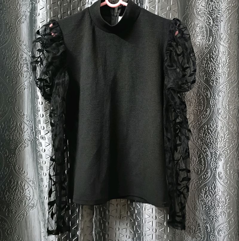 Beautiful Black Top With Pluffy Net Sleeves