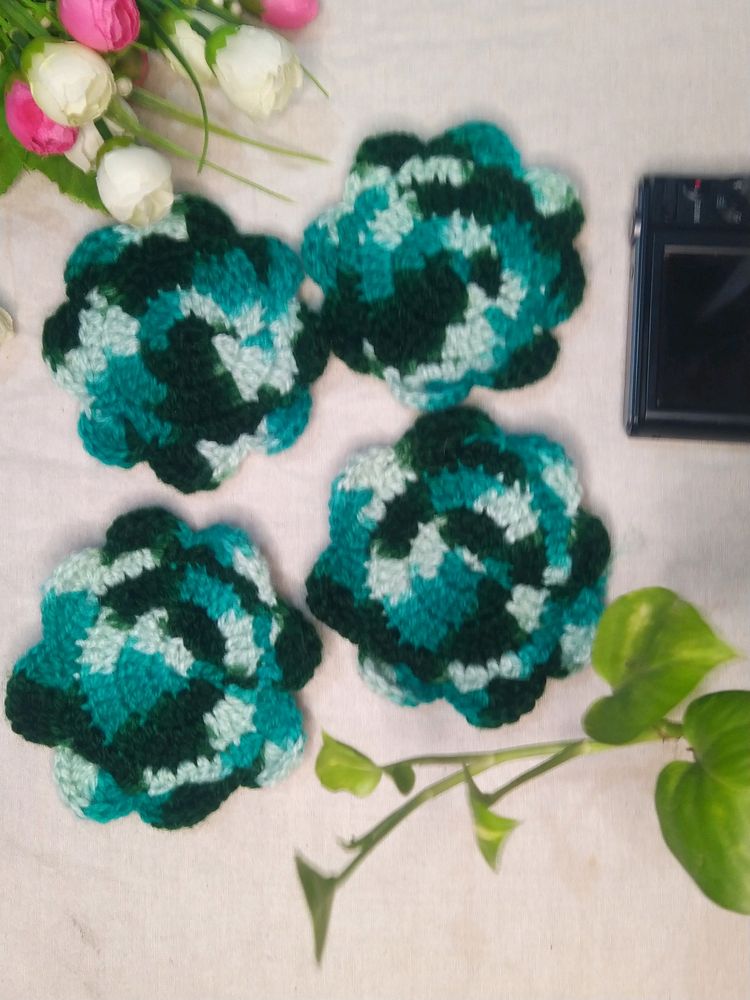 Shaded Green 💚 Crochet Coaster