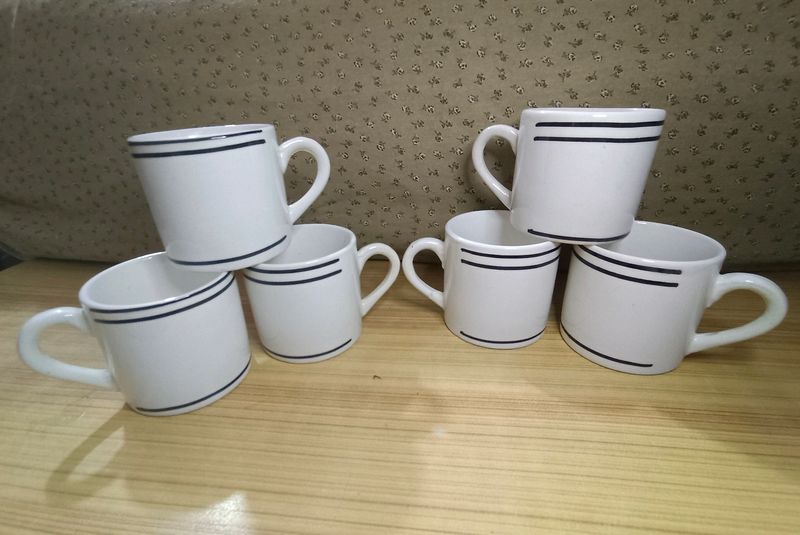 Set Of 6 Tea Cups....