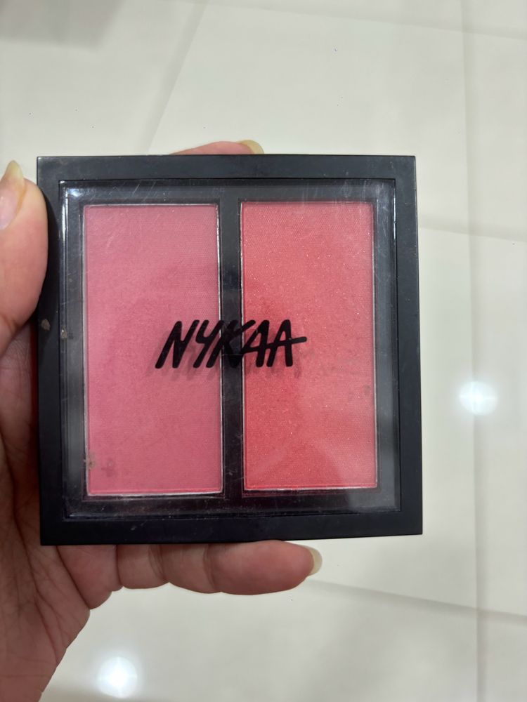 Nykaa get Cheeky Blush Duo