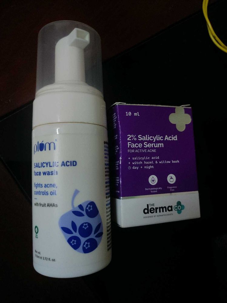 Derma Co. Serum And Plum Facewash