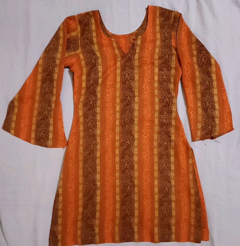 Bhagwa Kurta