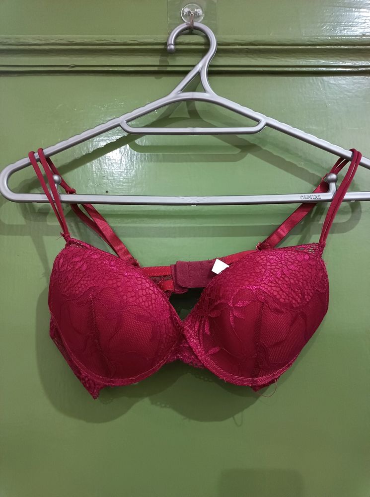 Set Of Bra And Panty