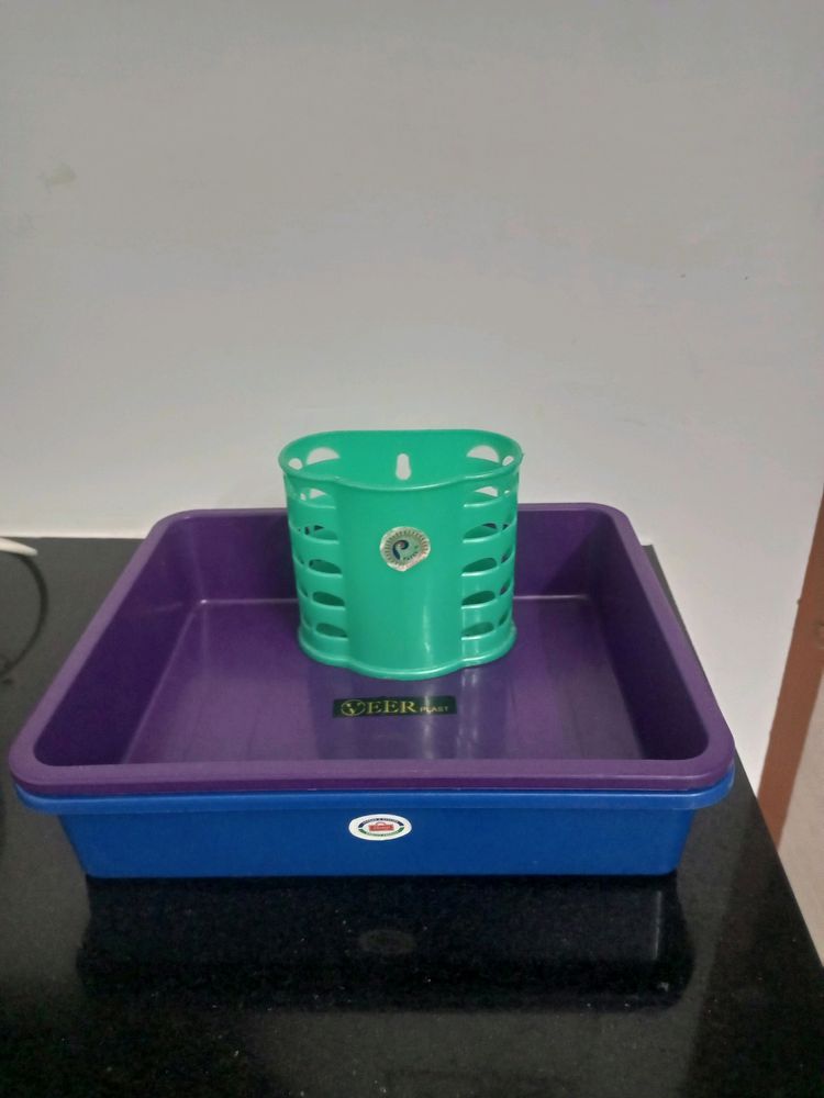 Plastic Container Box And Spoon Rack