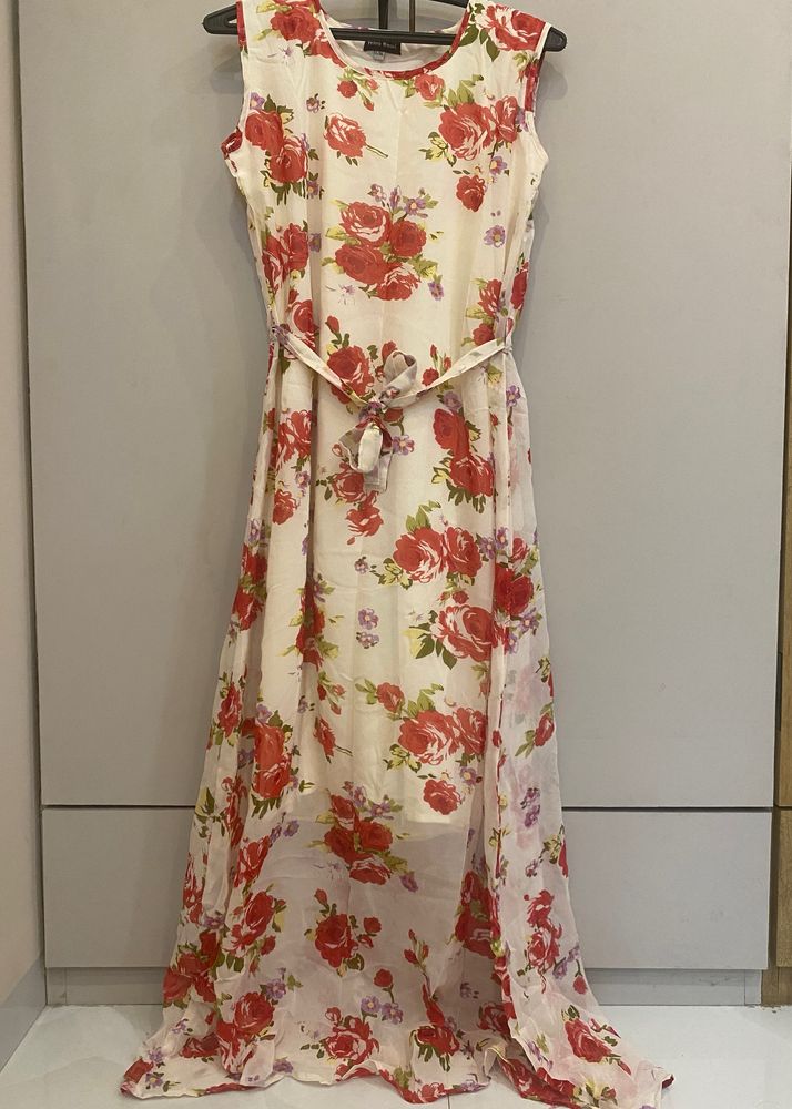 Floral Minimalist Maxi Dress