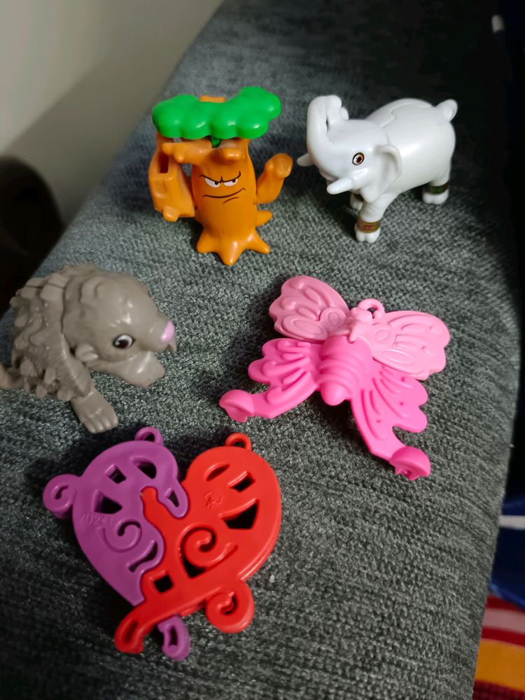Small Toys (Pack of 5)