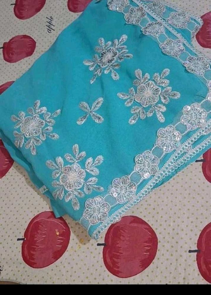 Women Embroidered Saree