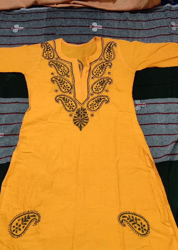 Chikankari Yellow kurti. New.