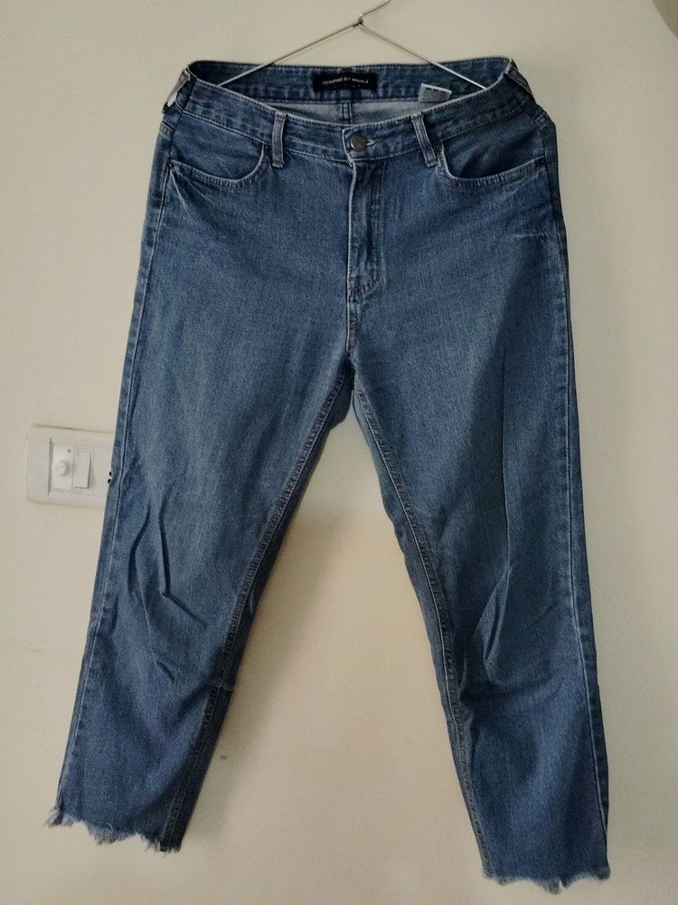 Straight Fit Jean ( Blue Color)