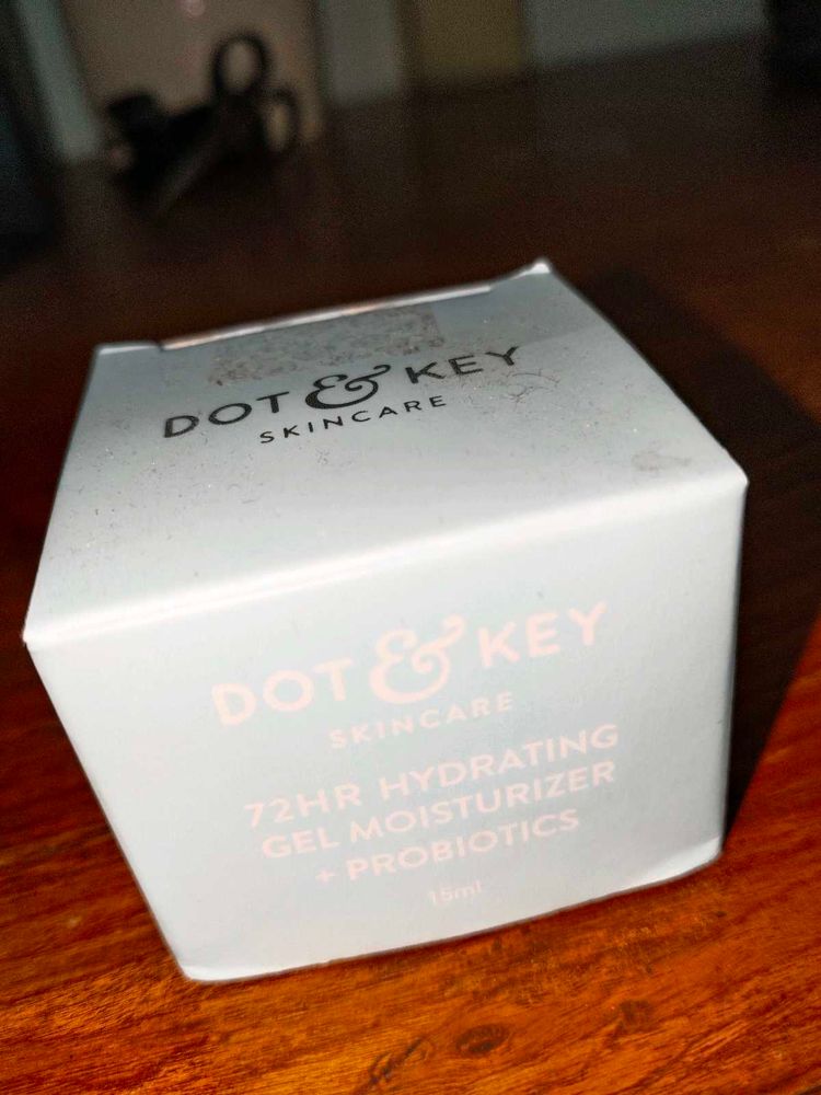 DOT AND KEY FACE MOISTURIZER