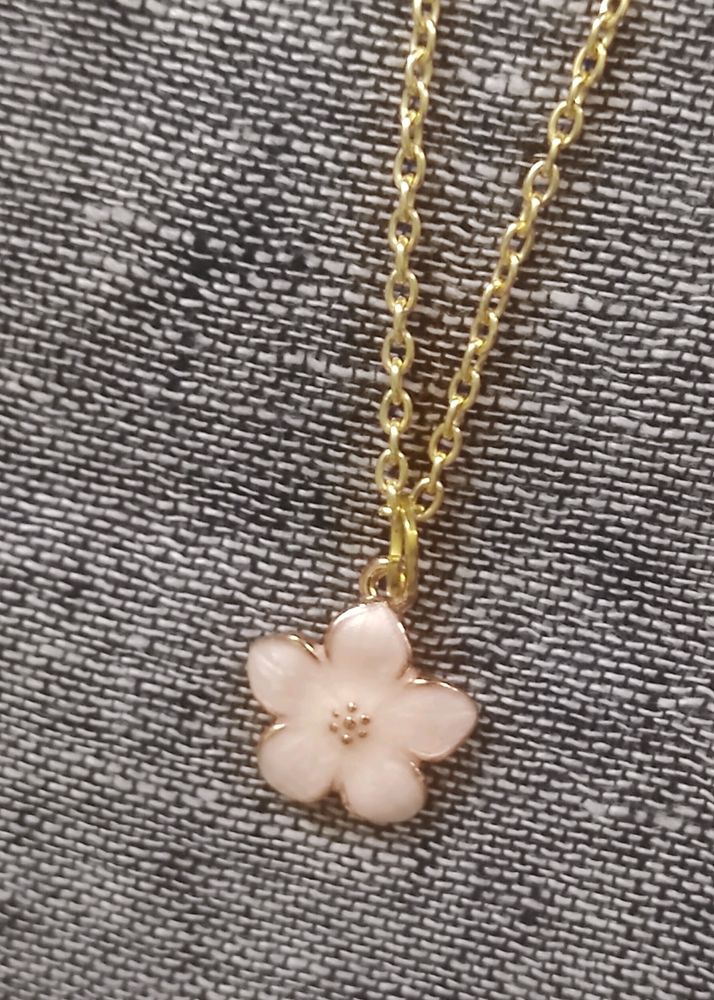 Flower Pendant Chain