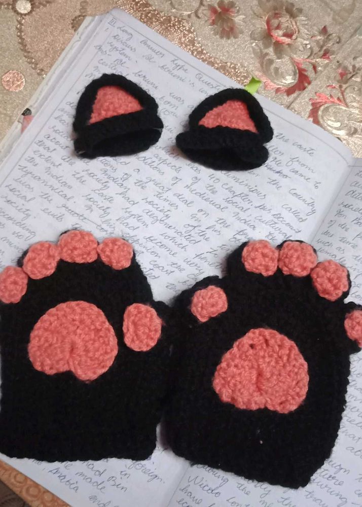 Cat paw Gloves And Ears...