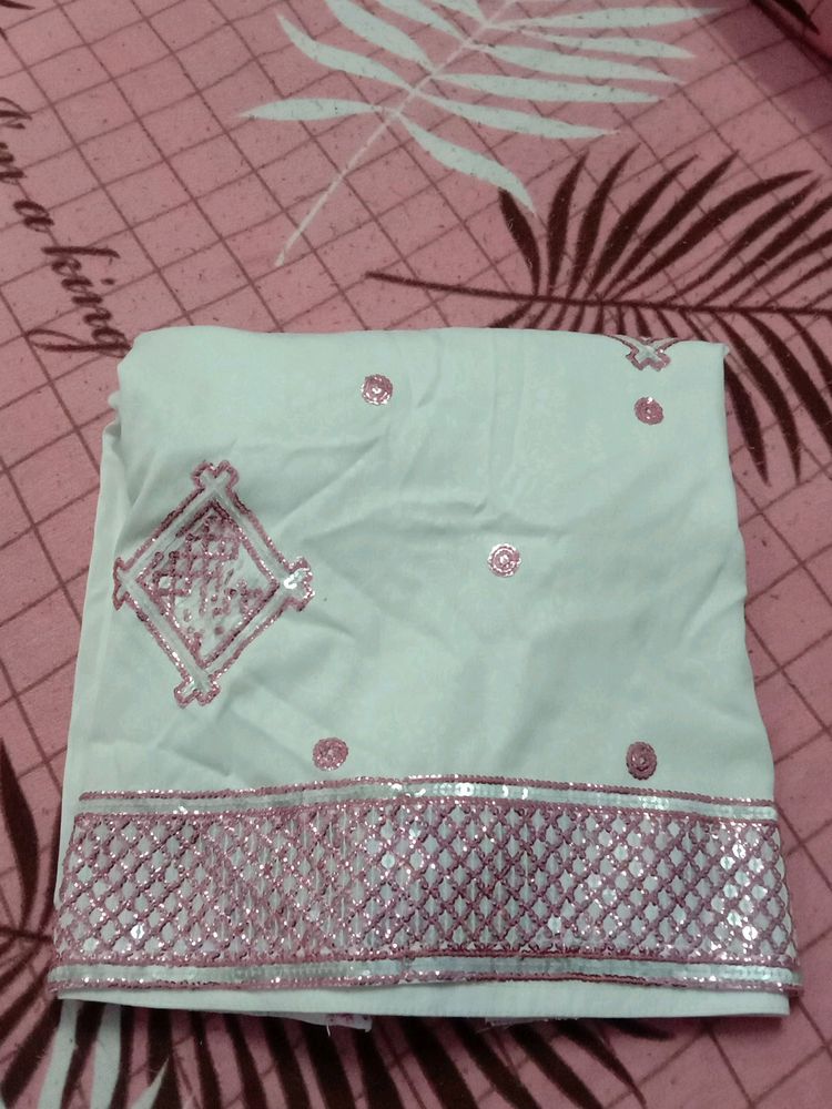 Kurta With Embroidery