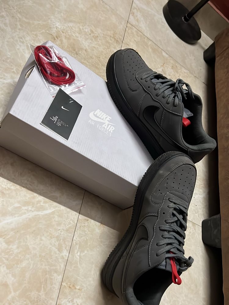 Nike Air Force 1 UA