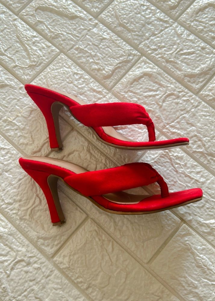 Red Suede Stiletto Heels 👠