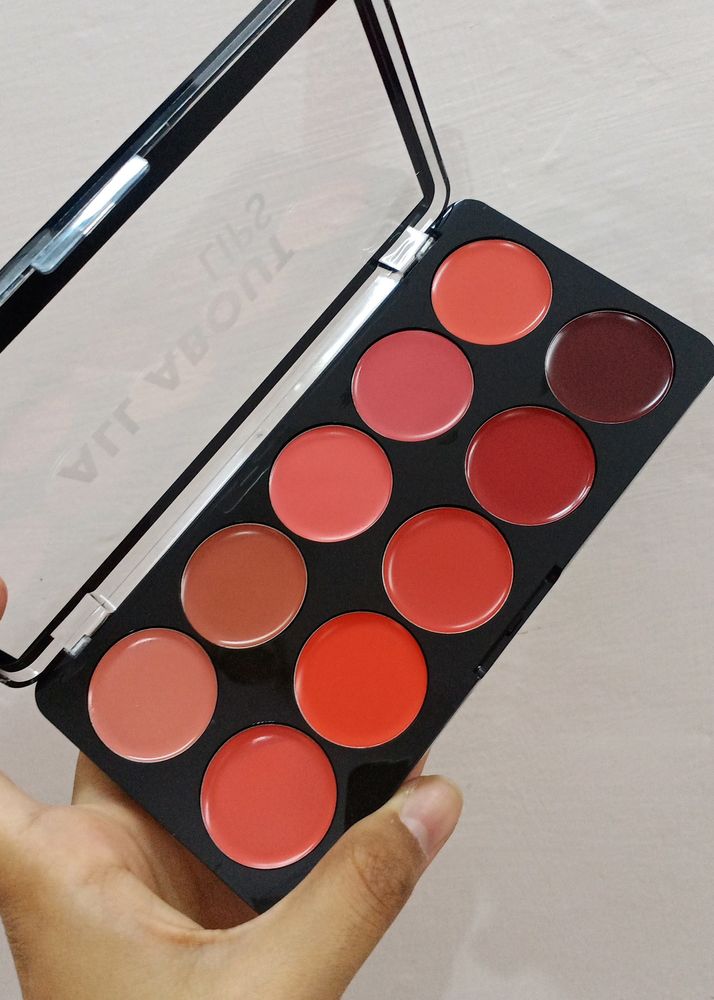 Swiss Beauty All About Lip Pallet