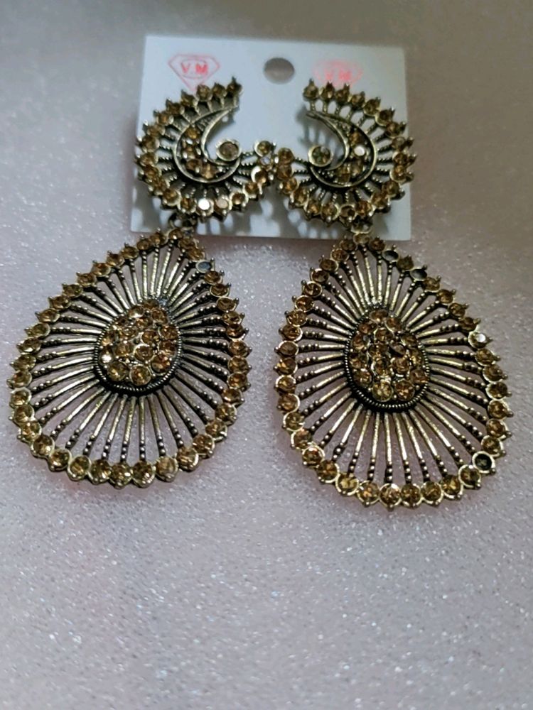 Golden Earrings!!