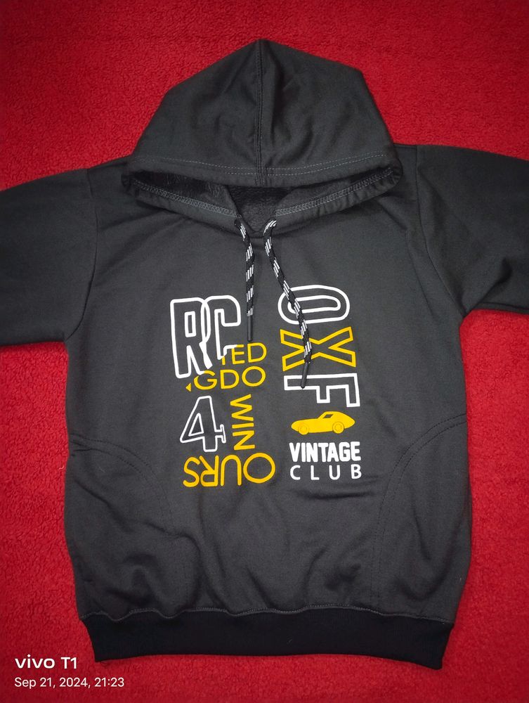 "NEW" Black Hoodie For 10-12 Years Boys