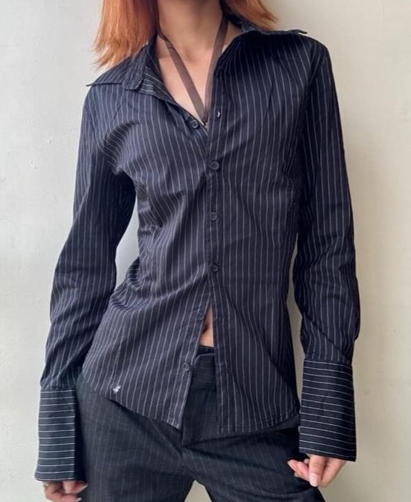 H&M y2k office black long sleeve fitted shirt