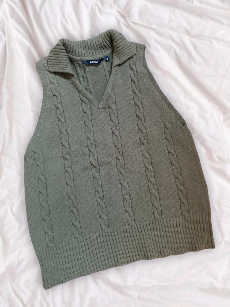 NUON armless olive sweater