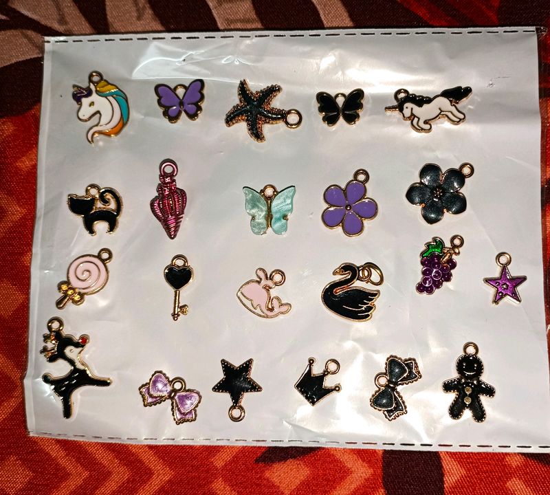 22 Charms