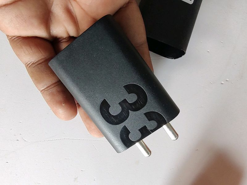 Motorola 33w Charger