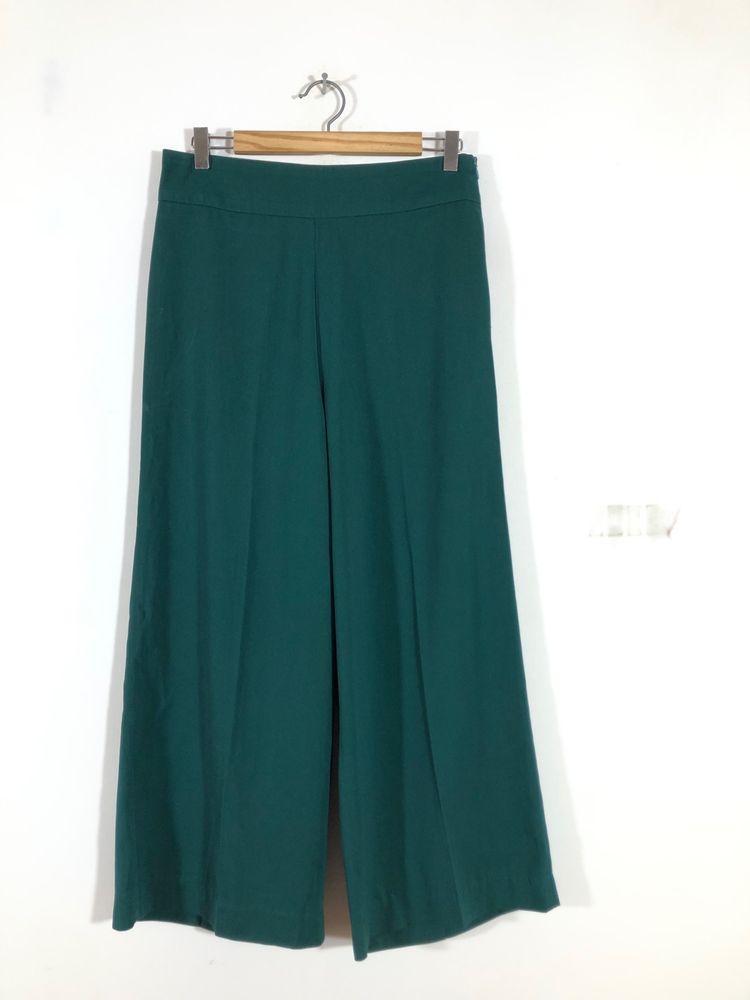 Green Casual Trousers (Women’s