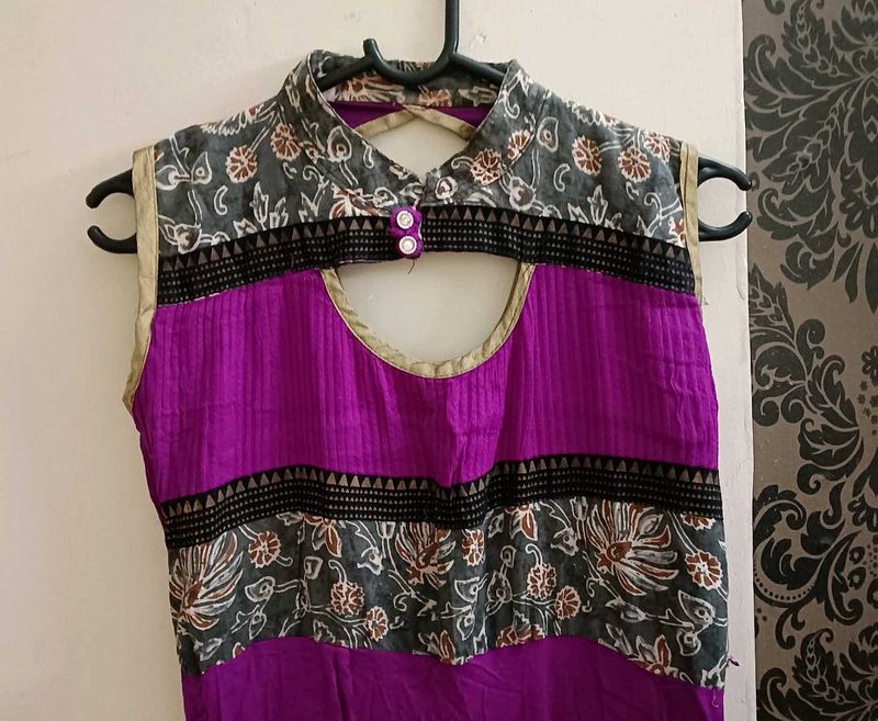 Unique Neck Pattern Kurti 😻