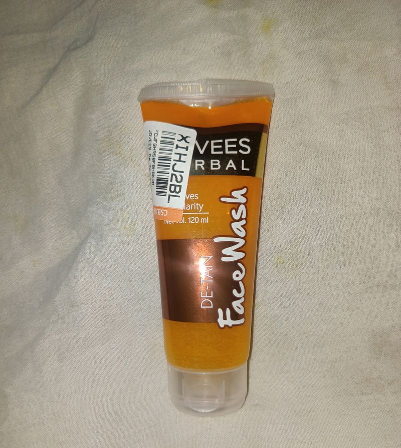 Jovees D tan Facewash 120ml