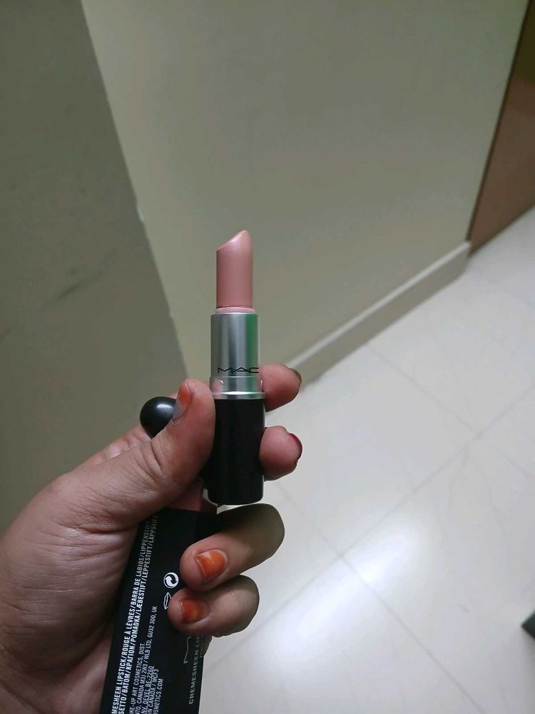 Original Mac Lipstick In Nude Shade