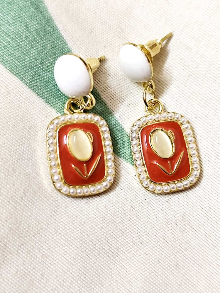 Vintage Tulip Red Enamel Drop earrings