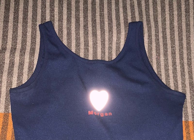 cut selves top with reflection heart