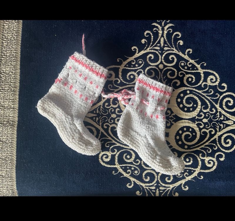 WOOLEN BABY SOCKS for girls