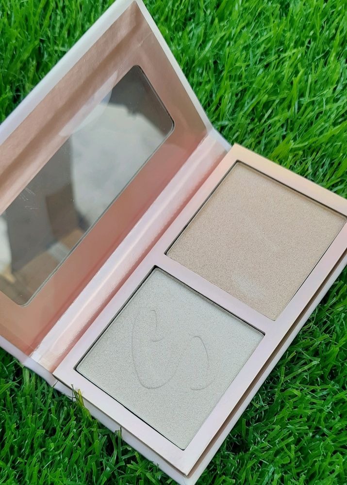 Makeup Revolution Face Highlighter Duo