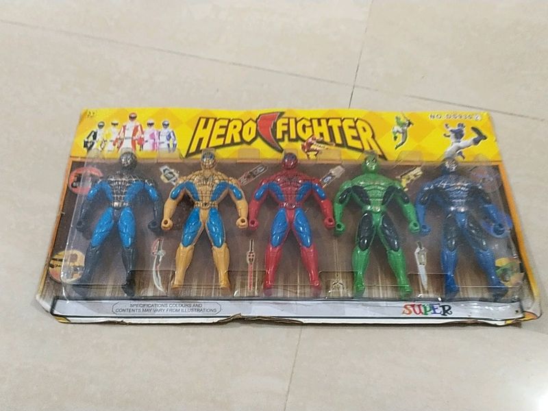 Action Figures Of Hero Fighter Spiderman Look Like