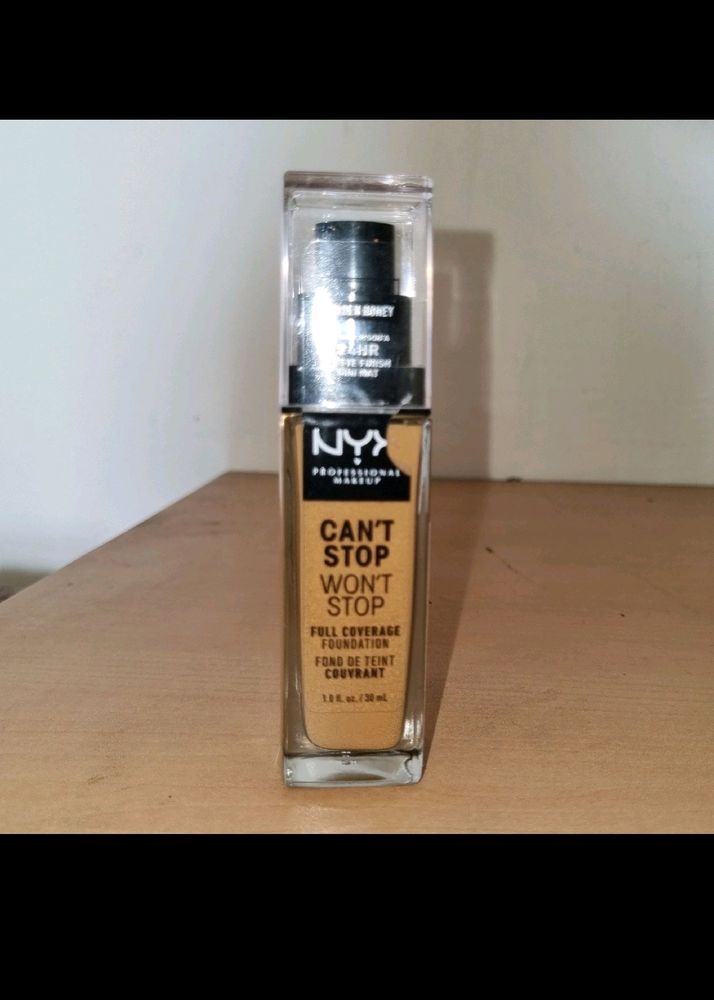 Nyx Fondation Golden Honey 14