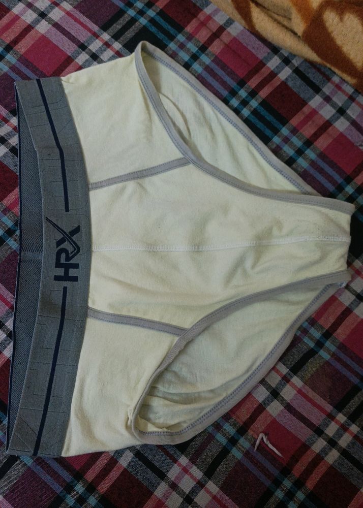 HRX Briefs