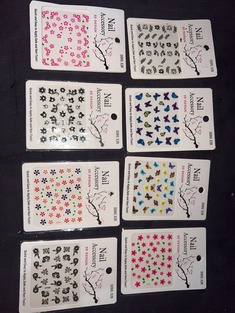 9 Nail Stickers+4 Tapes