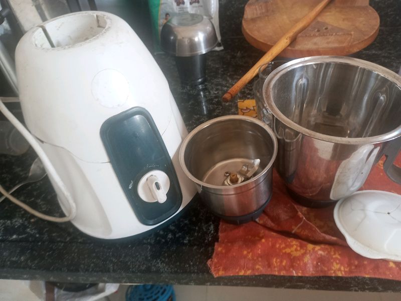 Prestige Mixer Grinder