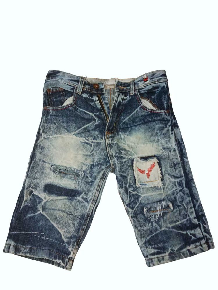 Stylish Jeans Half Pant, New Style. Latest Design.