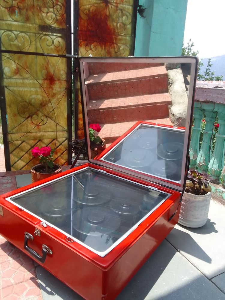 Solar cooker