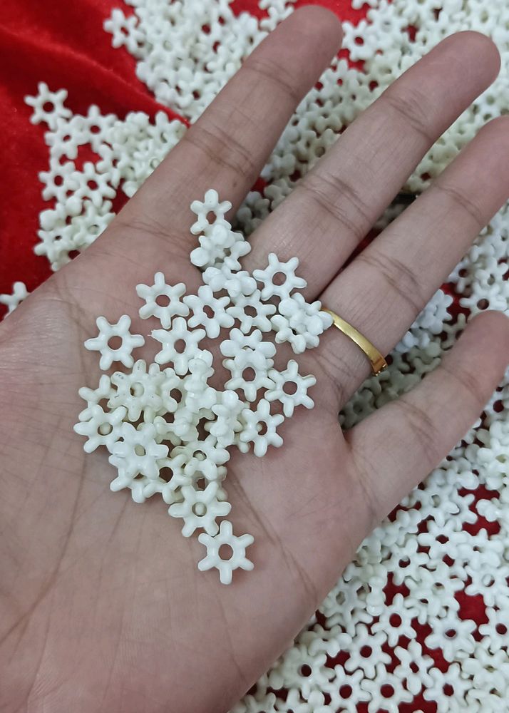 White Star Beads