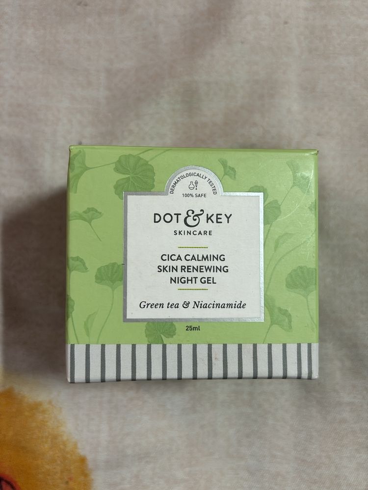 DOT & KEY NIGHT GEL