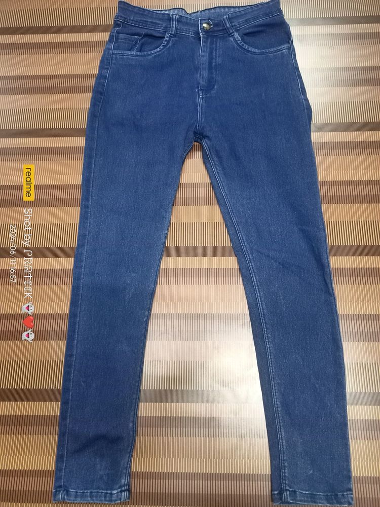 (K-57) 28 Size Slim Fit Denim Jeans