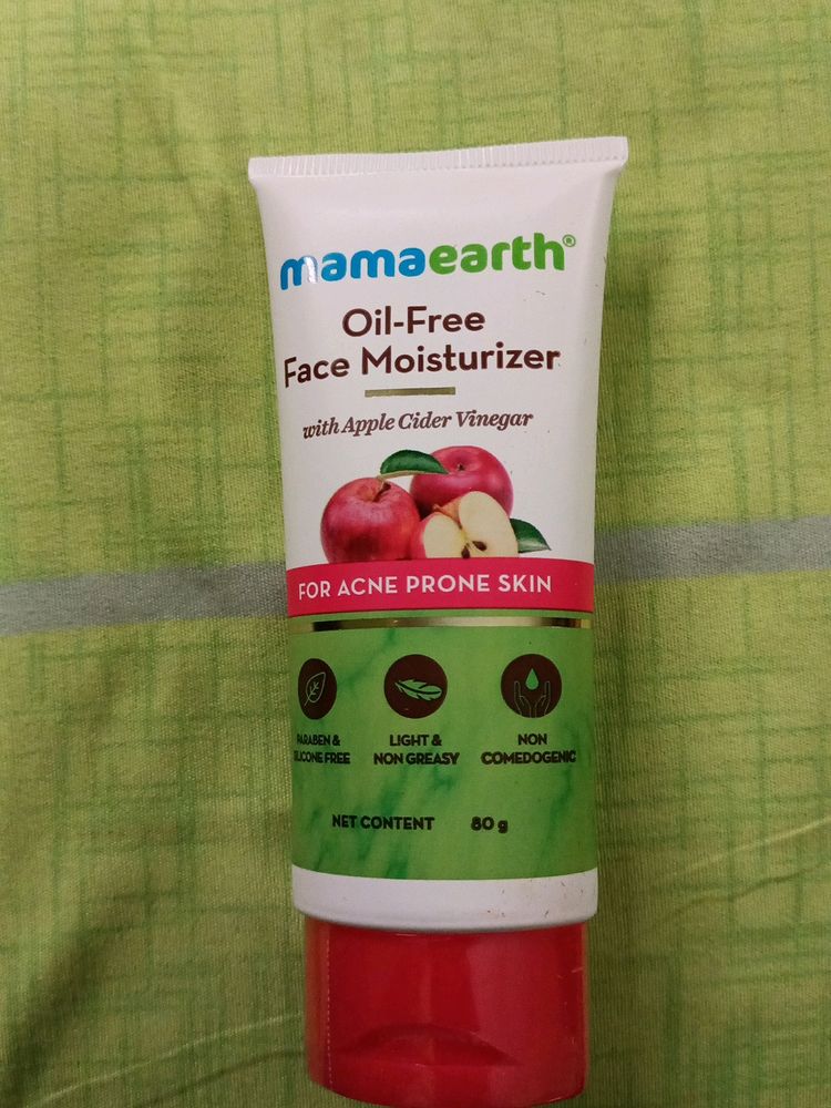 Mamaearth Oil Free Face Moisturizer