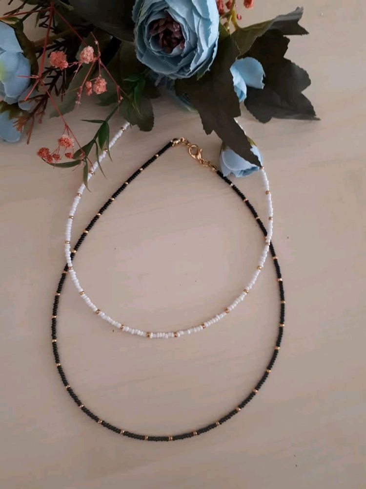 Black And White Necklace 🌷