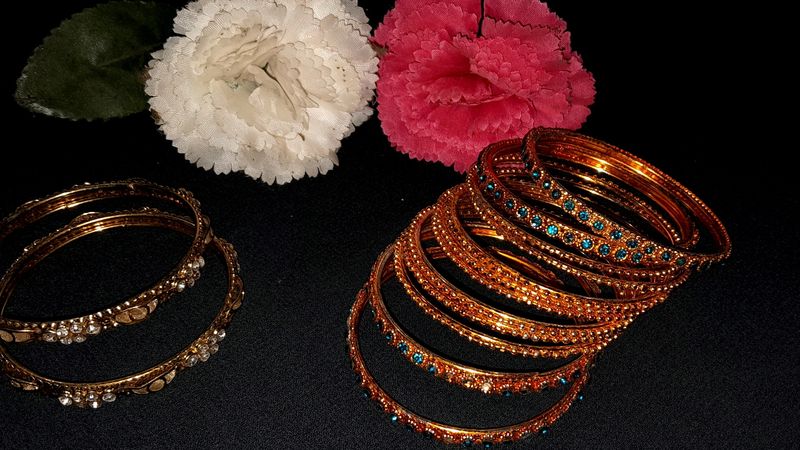 Set Of Bangles (3 Types)