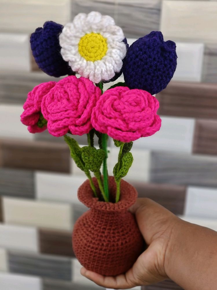 Crochet Flowers With Pot