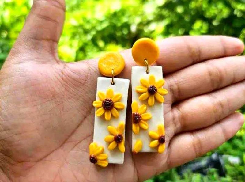 Clay Flower Earring No 21