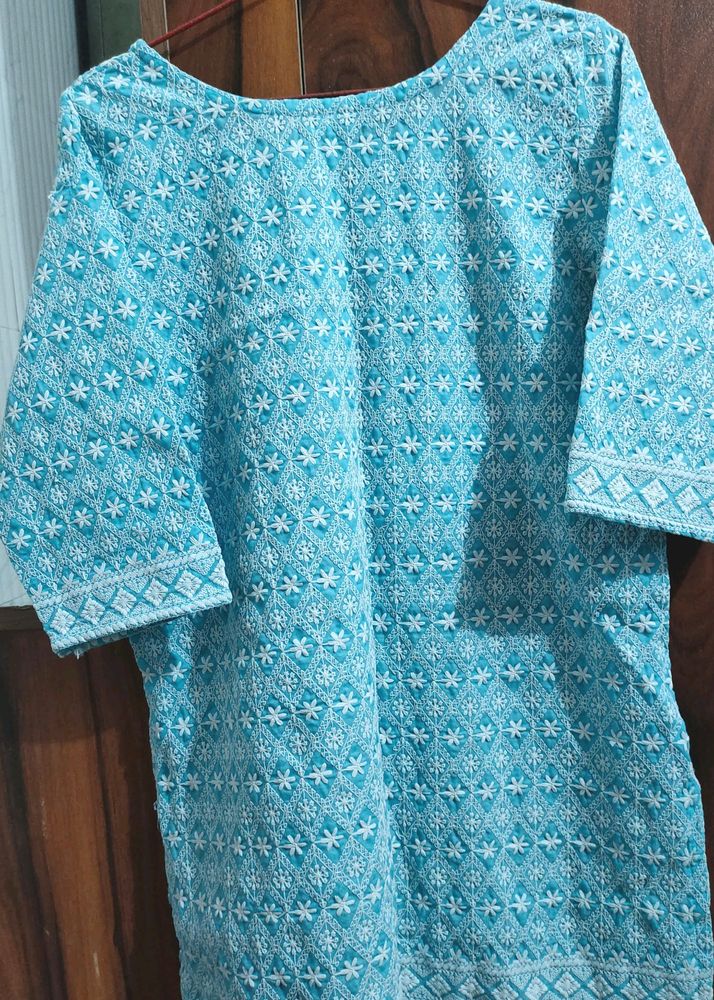 Chikankari Kurti